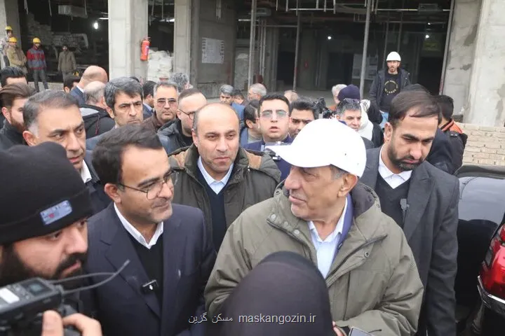 بازدید معاون اجرایی رئیس جمهوری و استاندار تهران از بیمارستان مفتح ورامین