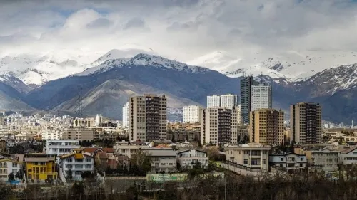 لوکس بازی در شمال تهران وسط جنگ
