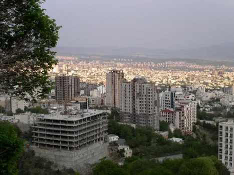 با حداقل حقوق ۱۸ میلیون تومان، چه زمانی میتوان خانه دار شد؟